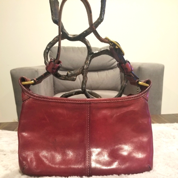 Women's Coach Shoulder purse/bag (Burgundy) - Picture 2 of 4